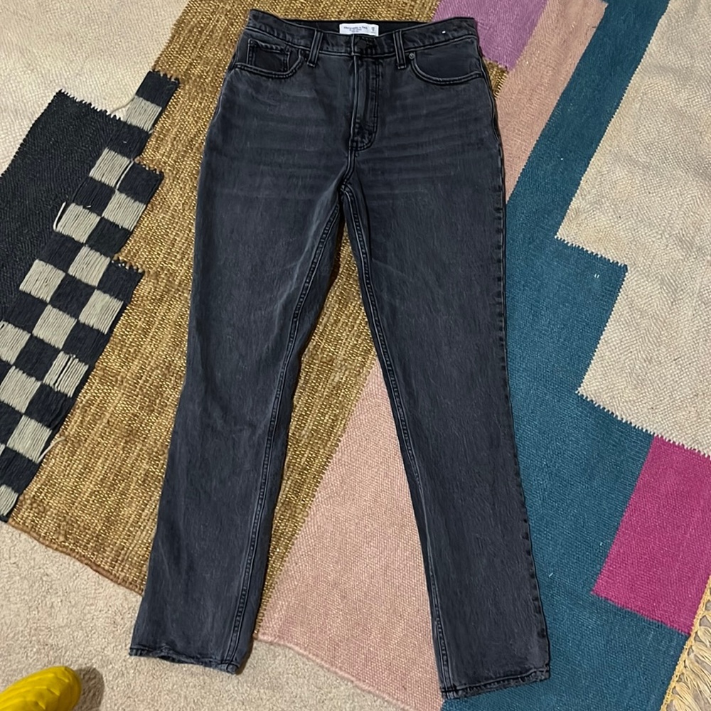 Abercrombie & Fitch the 90’s skinny high rise 8 29